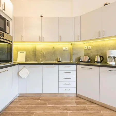 Luxury Penthouse In Kolonaki With View *